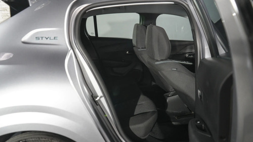 Peugeot 208 1.6 Style Mt 2023