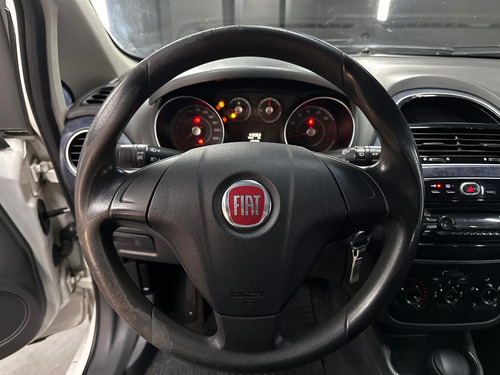 Fiat Punto 1.4 ATTRACTIVE L13 2013