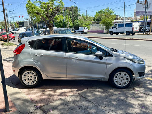 Ford Fiesta Kinetic 1.6 S 120cv 2014