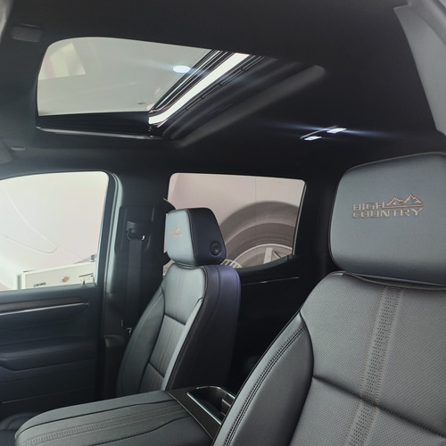 Chevrolet Silverado 5.3 V8 High Country 2026