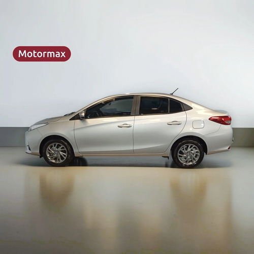 Toyota Yaris 1.5 4 Ptas Xls Cvt L/22 2024