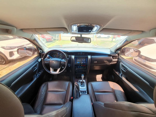 Toyota SW4 2.8 Srx 177cv 4x4 7as At 2017