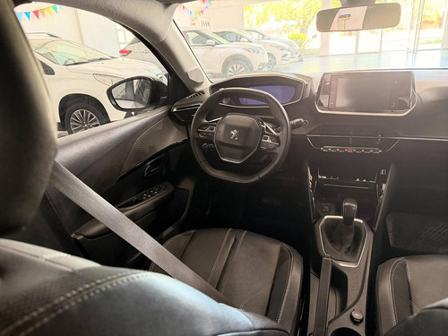 Peugeot 208 1.6 5p Feline Tip 2022