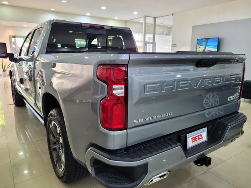 Chevrolet Silverado 5.3 V8 4X4 HIGH COUNTRY AT10 2026