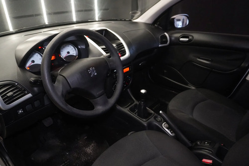 Peugeot 207 Compact 1.4 Sedan Allure 75cv 2013