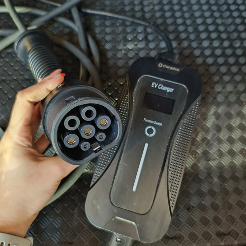 Land Rover Defender 2.0 110 P400E Hse X-Dynamic 2024