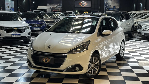 Peugeot 208 1.6 Feline 2018