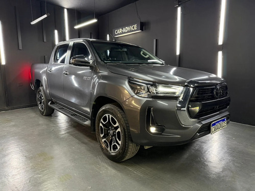 Toyota Hilux 2.8 TDI 4X2 DC SRX AT6 L21 2022