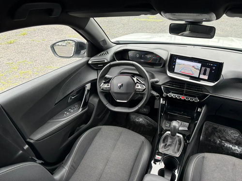 Peugeot 2008 ACTIVE T200 AM24 2024