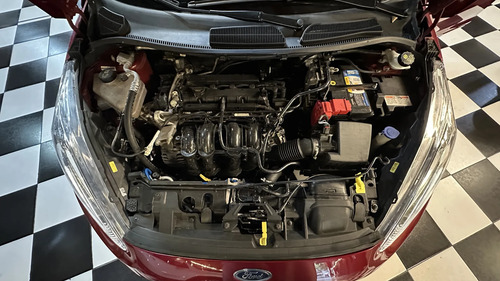 Ford Fiesta Kinetic 1.6 Titanium 120cv 2019