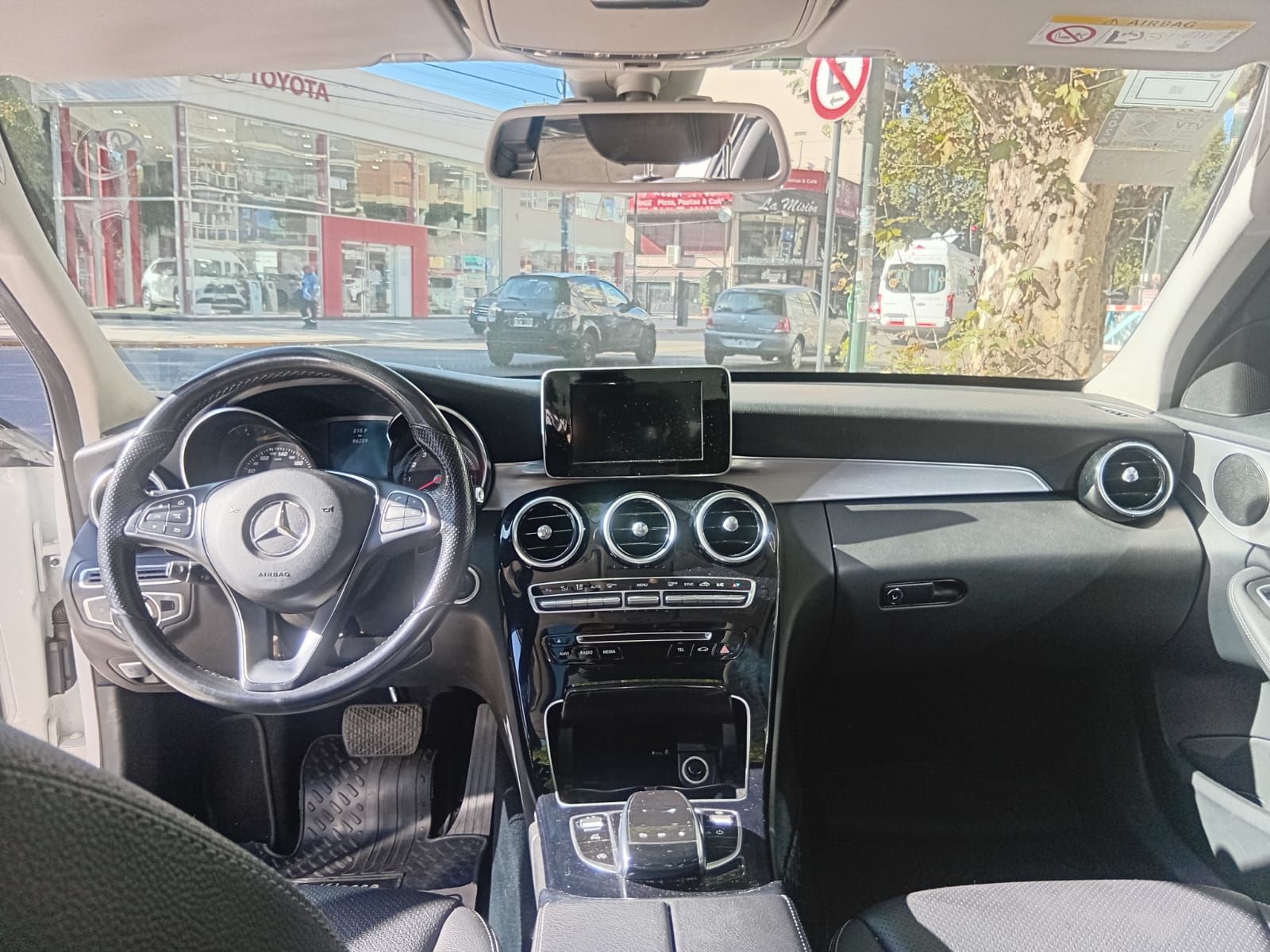 Mercedes-Benz C250 2.0 Style Sedan 2016