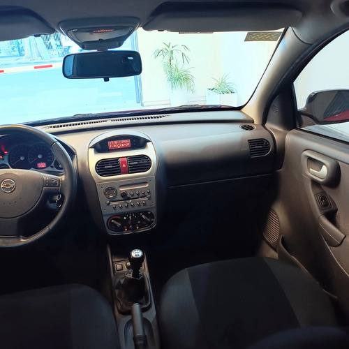 Chevrolet Corsa II 5P CD 1.8N 2011
