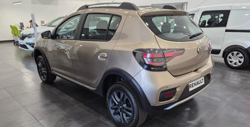 Renault Stepway 1.6 Intens 2026