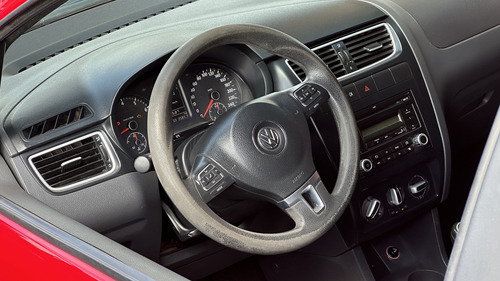 Volkswagen Fox 1.6 Comfortline 3p 2013