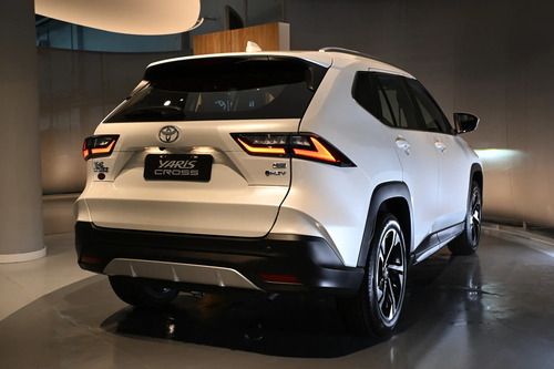 Toyota Yaris Cross 1.5 Hev Seg Cvt 2026