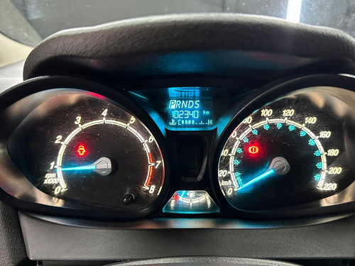 Ford Fiesta 1.6 SE PLUS POWERSHIFT KD 5P L13 2014