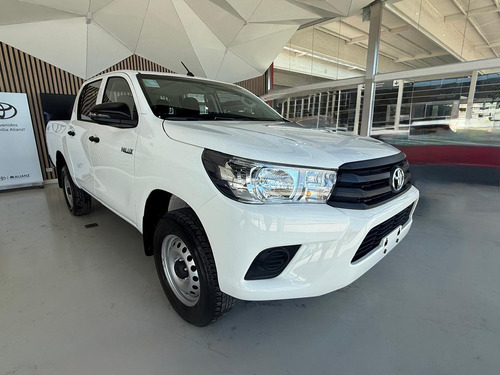 Toyota Hilux Pick-Up 2.4 Cd Dx 150cv 4x4 2025