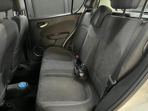 Fiat Palio 1.4 ATTRACTIVE TOP 5P L15 2016