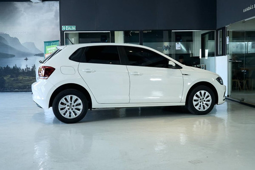 Volkswagen Polo 1.6 I Trendline 30b 2018
