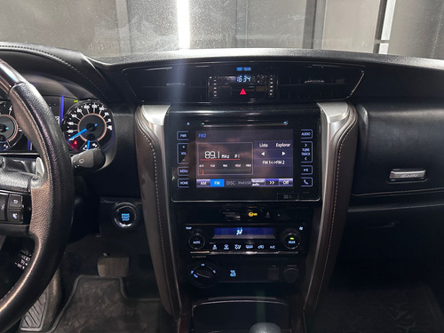 Toyota SW4 TDI SRX AT L16 2018