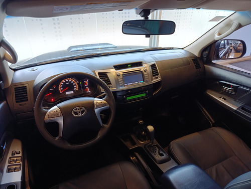 Toyota Hilux Pick-Up 3.0 Cd Srv Cuero 4x4 5at - A4 2015