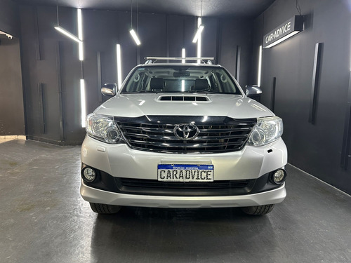 Toyota SW4 TDI SRV CUERO AT L12 2014