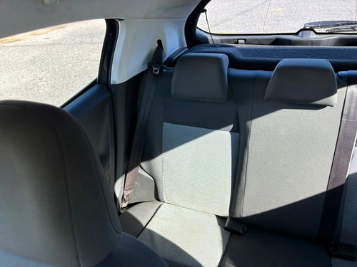 Peugeot 208 ACTIVE 1.5 2013