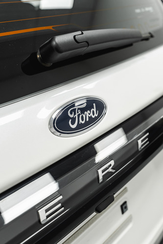 Ford Everest 2.3 Gtdi Titanium 4X4 At 2025