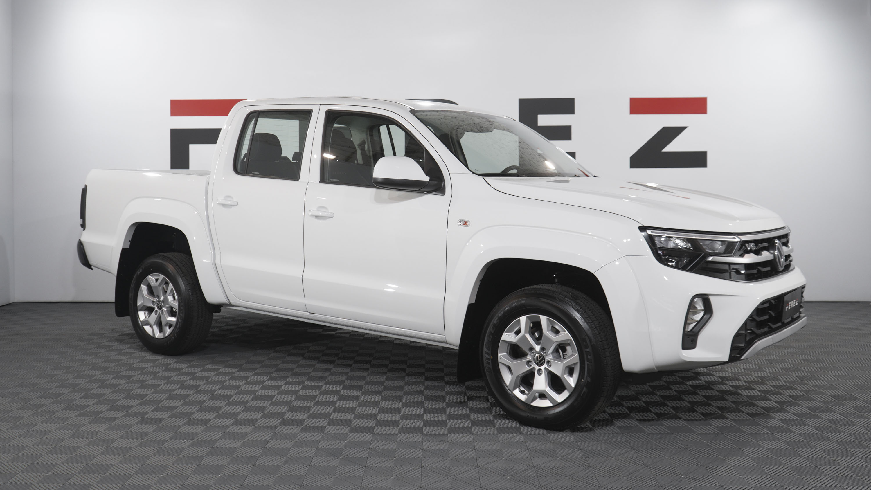 Volkswagen AMAROK COMFORTLINE V6 2025