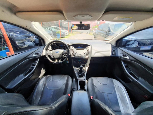 Ford Focus III 2.0 Sedan Se 2016