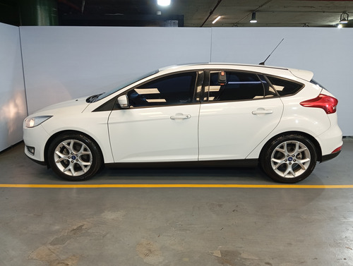 Ford Focus 2.0 5 P Se Plus Powershift L/16 2016