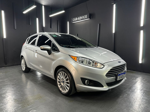 Ford Fiesta 1.6 SE PLUS POWERSHIFT KD 5P L13 2014