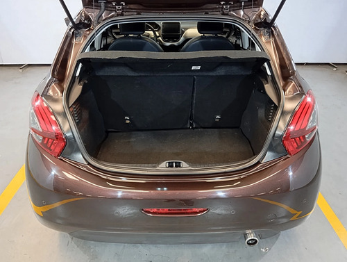 Peugeot 208 1.6 5 P Feline 2018