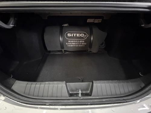 Fiat Cronos 1.8 PRECISION AT L18 2019