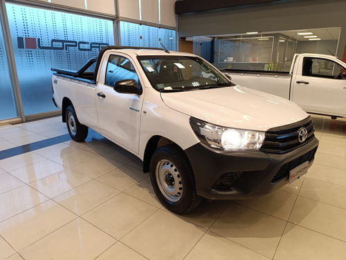 Toyota Hilux Pick-Up 2.4 Cs Dx 150cv 4x4 2021