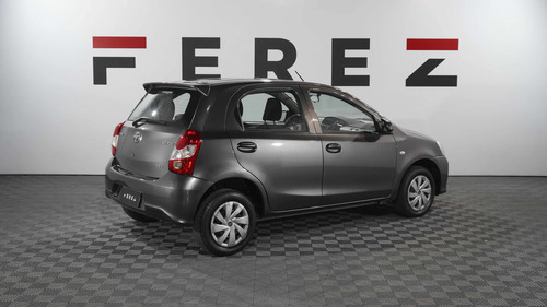 Toyota Etios 1.5 X 6mt My19 2021
