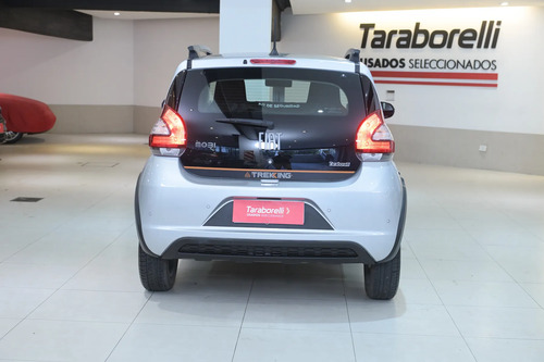 Fiat Mobi 1.0 Trekking 2025