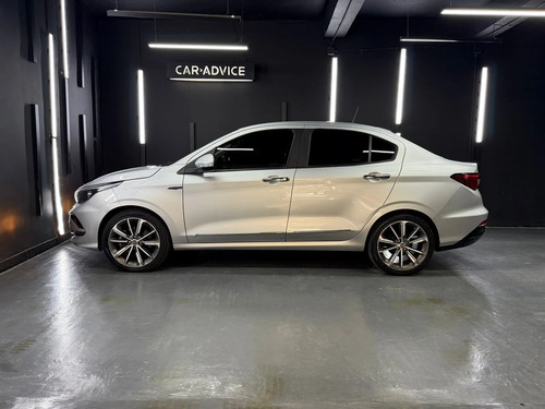 Fiat Cronos 1.8 PRECISION AT L18 2019