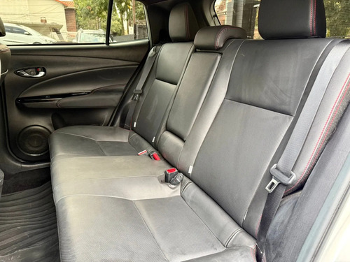 Toyota Yaris 1.5 S CVT 5P 2022