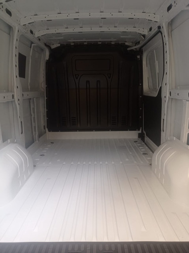 Renault Master 2.3 L1h1 2025