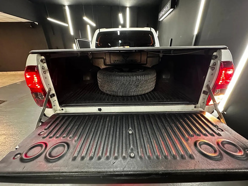 Toyota Hilux 2.8 TDI 4X2 DC SRX AT6 L16 2019