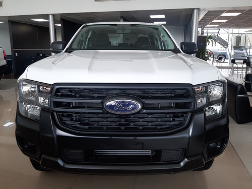Ford Ranger XL 2.0L Diesel Cabina Doble 4x2 2024