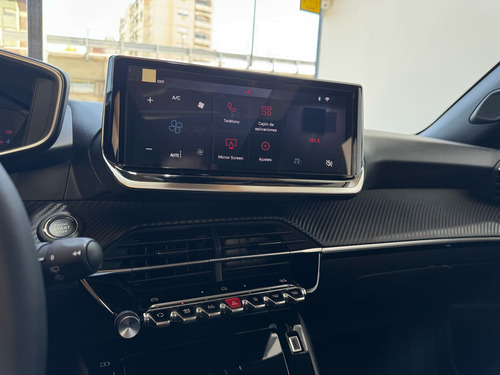 Peugeot 2008 1.0T Gt 2025