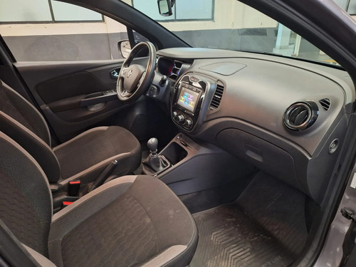 Renault Captur 2.0 Zen 2022