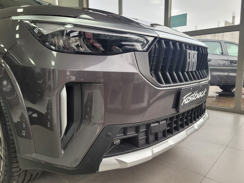 Fiat FASTBACK 1.3 T270 At6 2025