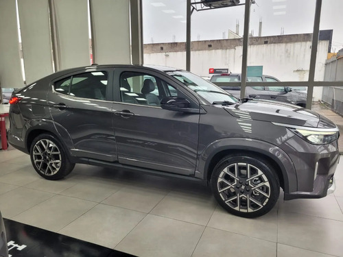 Fiat FASTBACK Turbo 2026