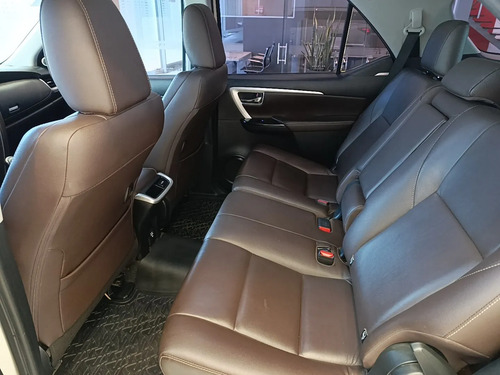 Toyota SW4 2.8 Srx 177cv 4x4 7as 2019