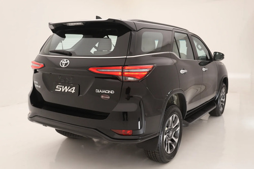 Toyota SW4 2.8 Tdi Diamond 4X4 6At 7As 2026