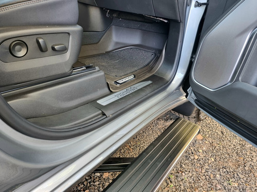 Chevrolet Silverado 5.3 V8 High Country 2025