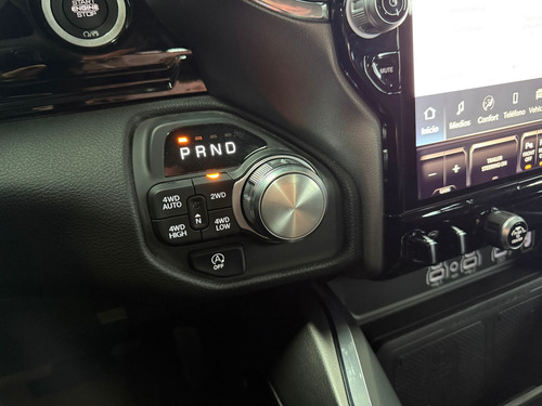 RAM 1500 3.0 DC 4X4 LARAMIE AT8 2025